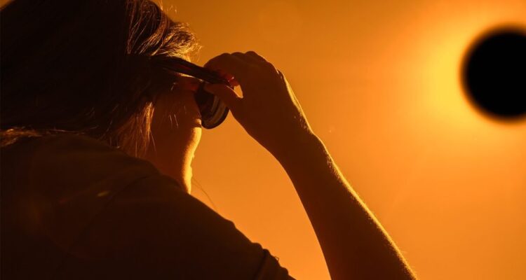 Quand le ciel va s’éteindre à moitié : la Tunisie face à un spectacle solaire aussi rare qu’hypnotisant