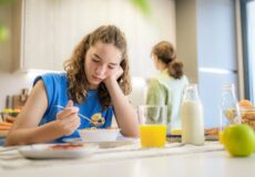 Dépression : sauter des repas augmente le risque de 30%, selon une études