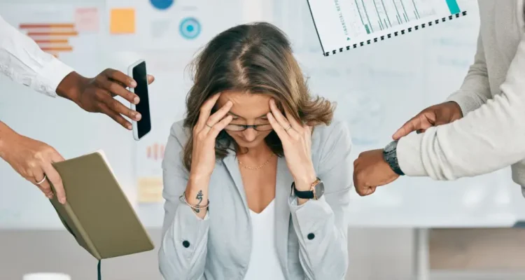 Le tueur silencieux de votre énergie : Êtes-vous déjà dans le piège du surmenage sans le savoir ?