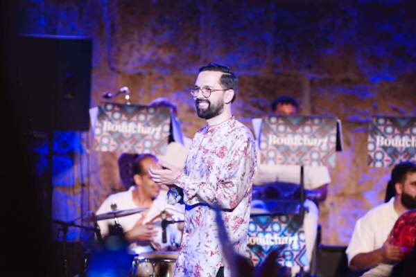 La tournée internationale du phénomène musical Boudchart fait escale en Tunisie : première halte à Sfax